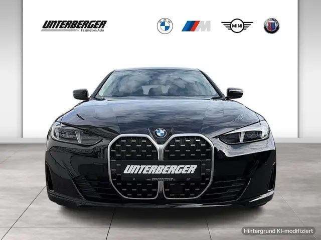 BMW 4 Series view 2
