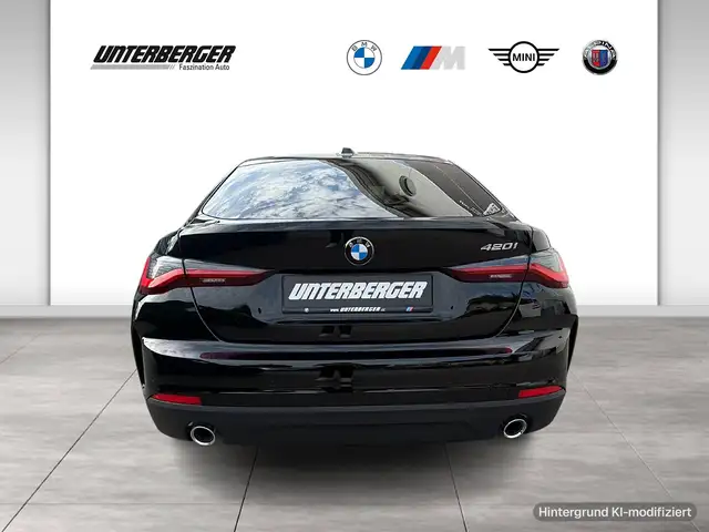 BMW 4 Series view 5