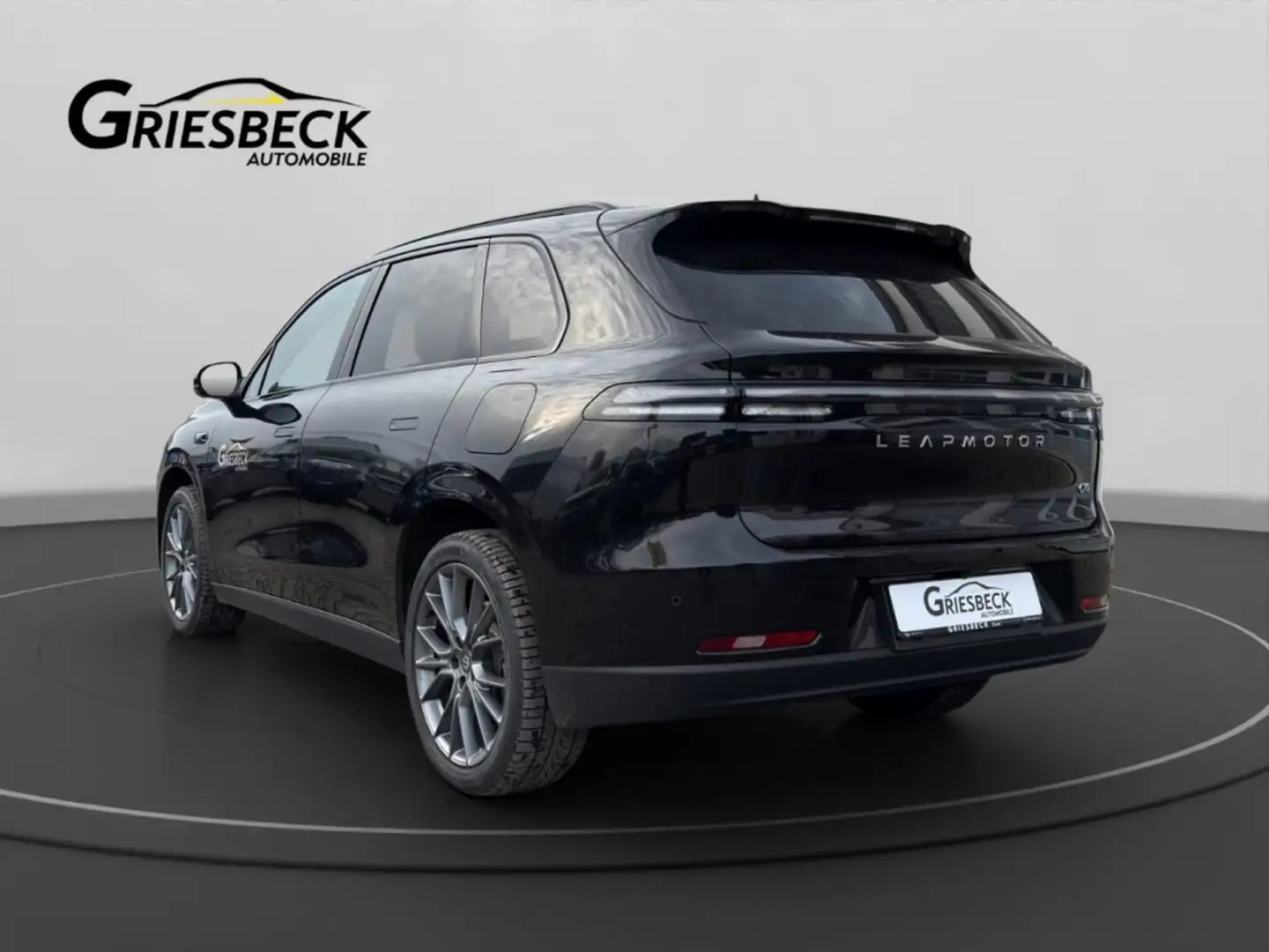 Leapmotor C10 158 kW REEV Design Panorama Navi Leder Digitales C Fekete - 2