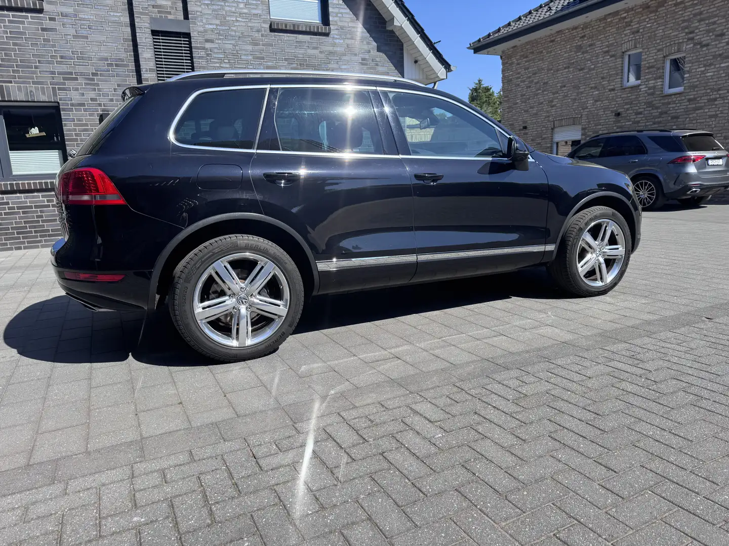 Volkswagen Touareg V6 TDI BMT Schwarz - 2