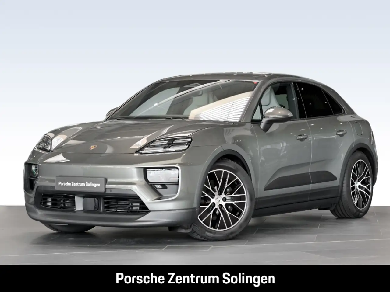 Porsche Macan 4 LUFT PANO BOSE MATRIX Abstandstempostat