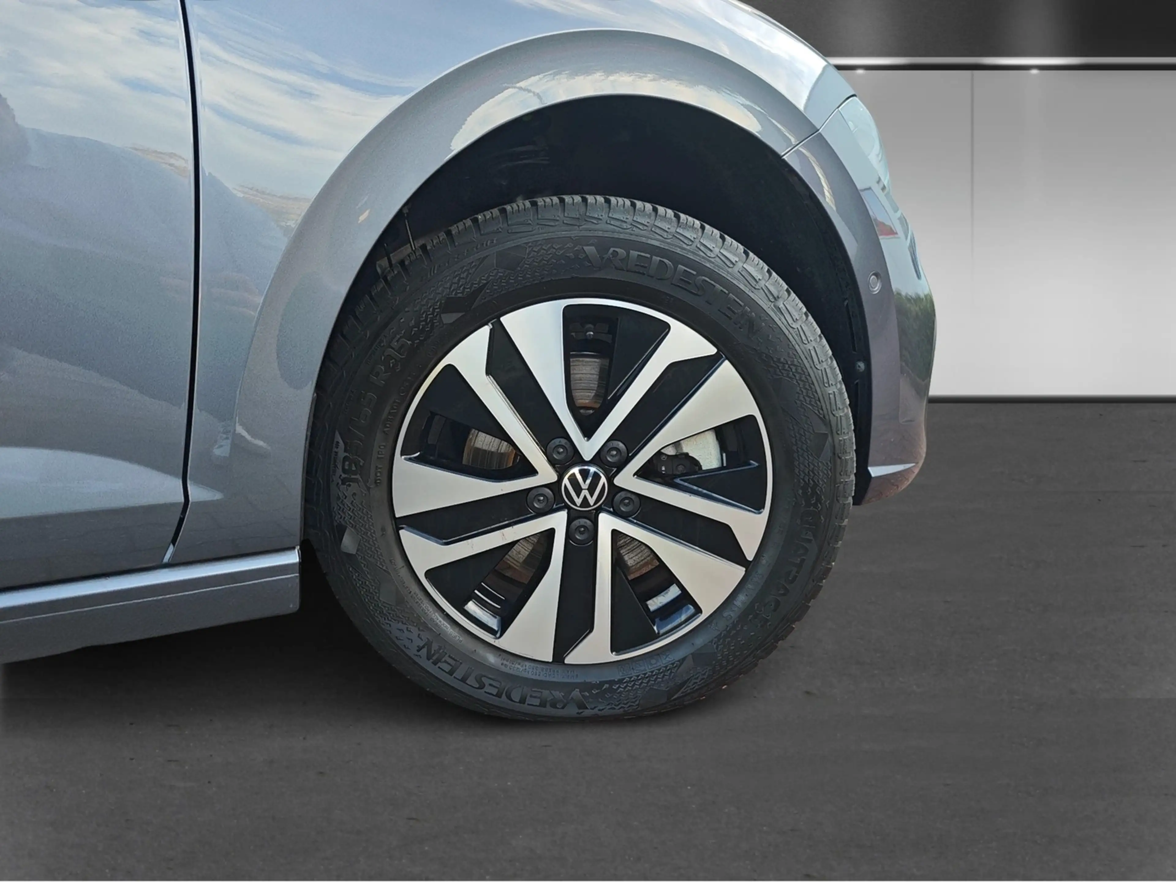 Volkswagen Polo ENERGY 1.0 TSI DSG — photo 7