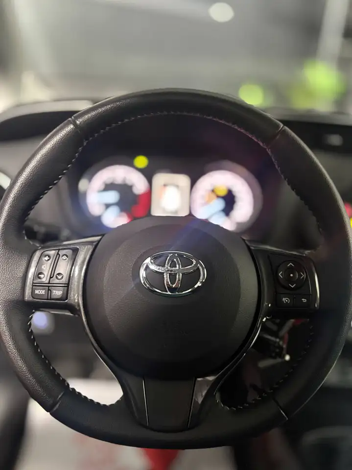 Toyota Yaris 1.5i Dual VVT-iE Y20 *12 mois garantie*, миниатюра 8