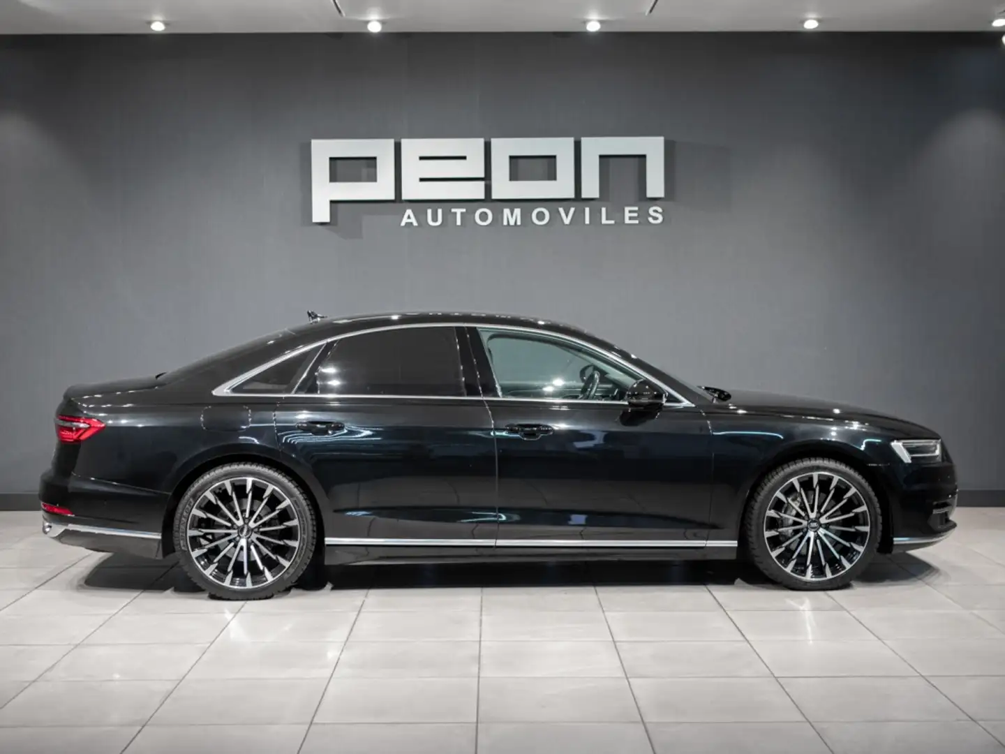 Audi A8 50 TDI quattro tiptronic Noir - 2
