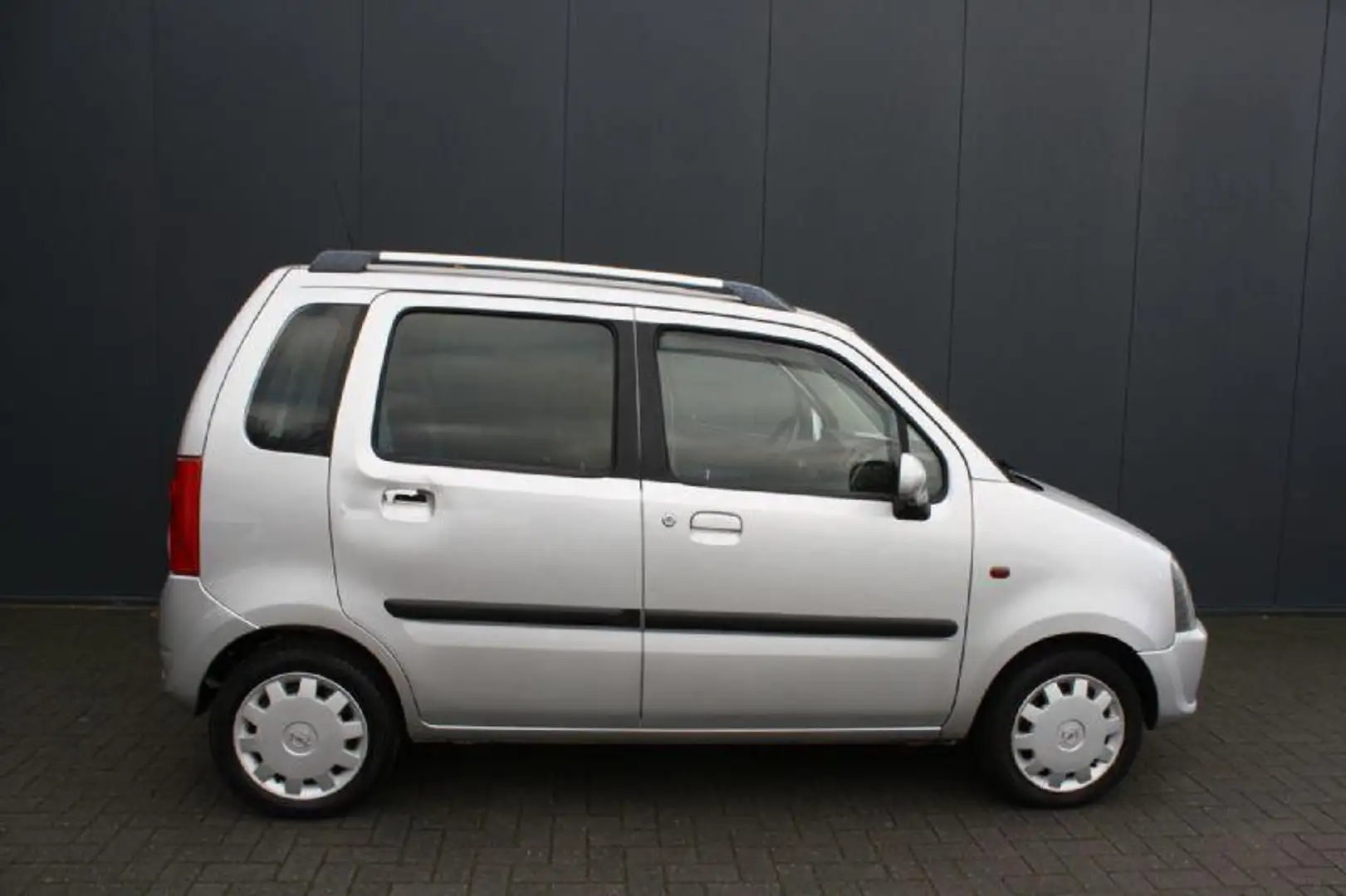 Opel Agila 1.2-16V Cosmo Grijs - 2