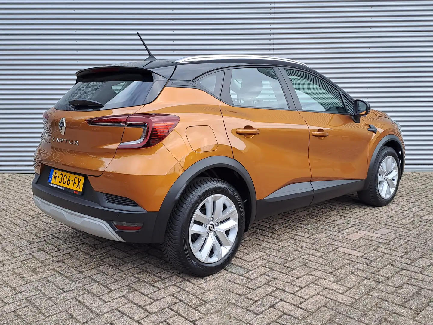 Renault Captur 1.0 TCe 90 Zen Apple Carplay/Android Auto | Navi | Arancione - 2