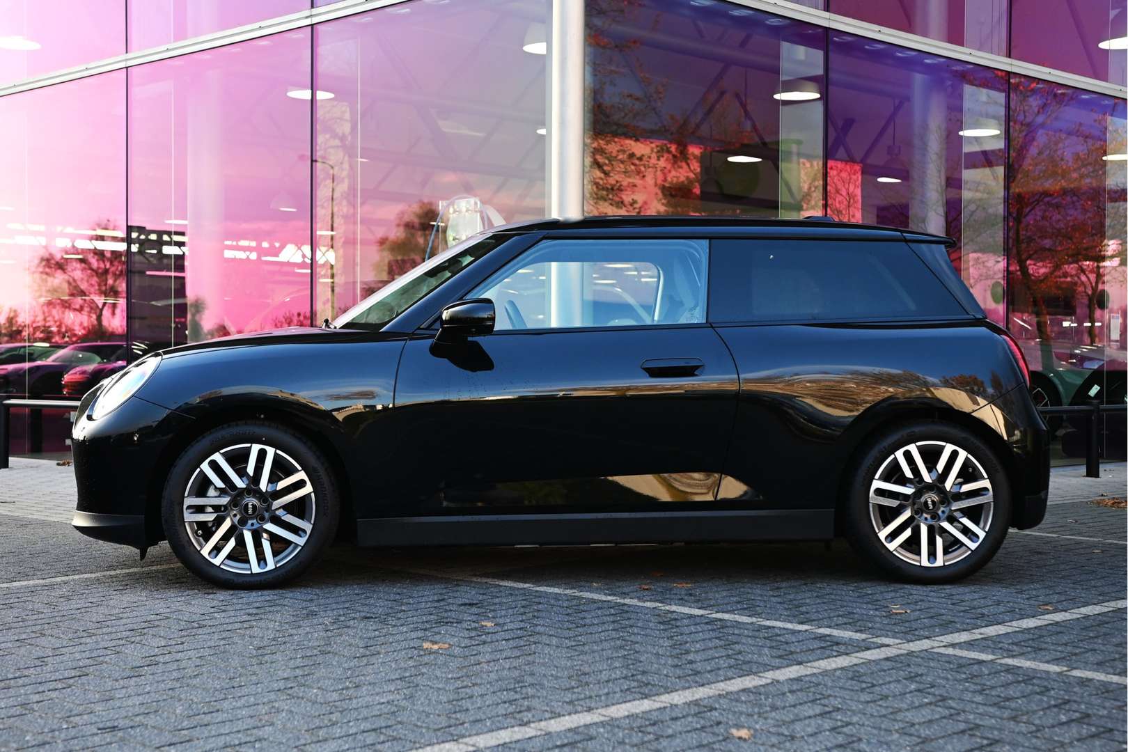 Mini Hatchback Classic Cooper E -  - Joinsteer - #3