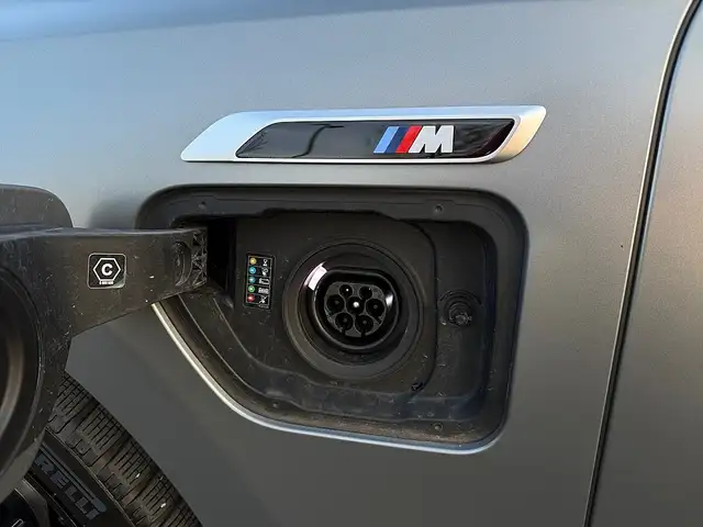 BMW 750 i xDrive Limousine PHEV Automatik *SHADOWLINE**... Ansicht 31