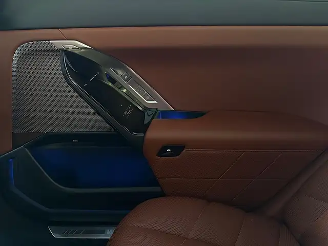 BMW 750 i xDrive Limousine PHEV Automatik *SHADOWLINE**... Ansicht 28