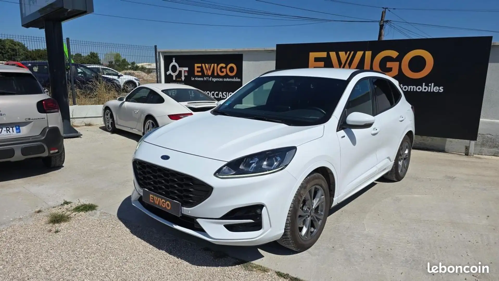 Ford Kuga 2.5 DURATEC 190H 150 HYBRID FHEV 1.1KWH ST-LINE 4X Blanc - 1