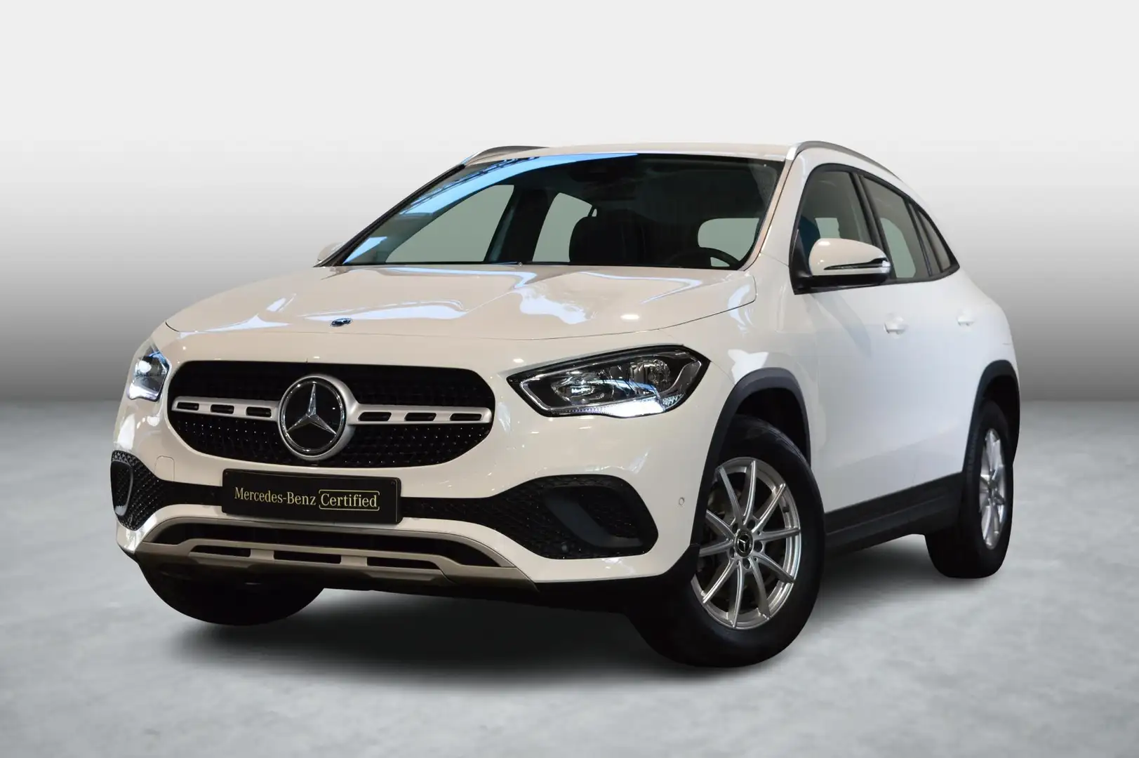 Mercedes-Benz GLA 180 Business Line | Smartphone Integratie | Achtertuit Blanc - 1