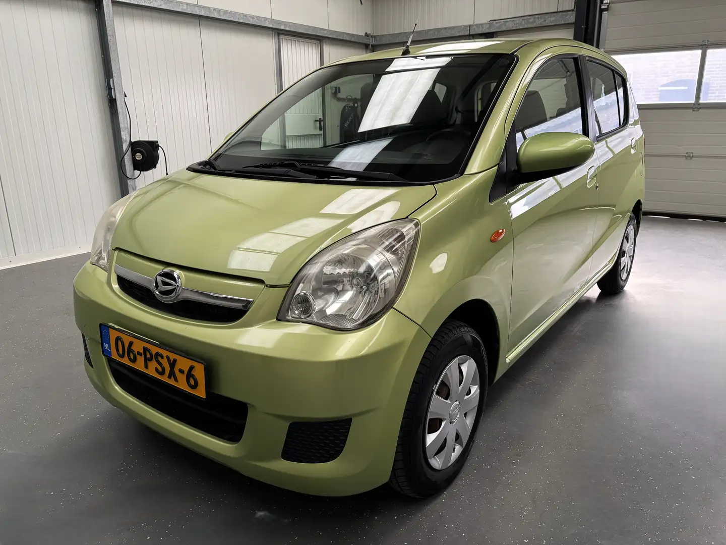 Daihatsu Cuore 1.0 Class Nette auto! | AUX aansluiting | Airco | Grün - 2