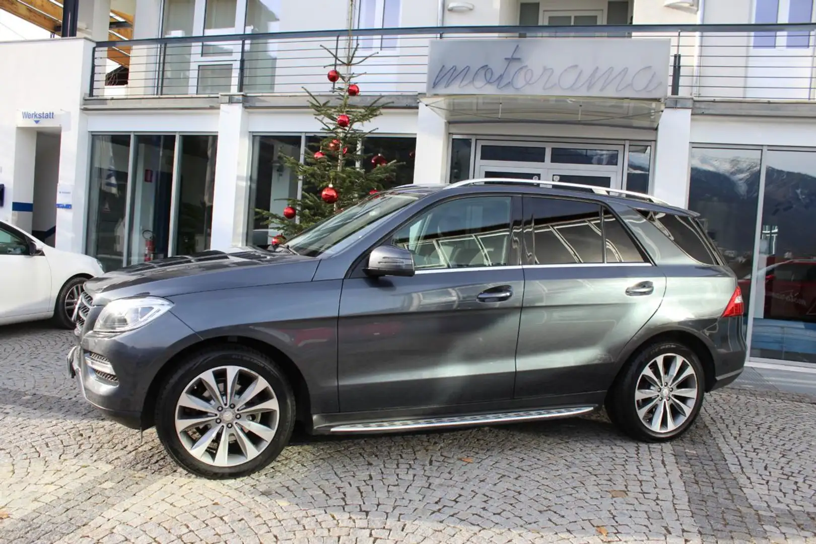 Mercedes-Benz ML 350 BlueTEC 4Matic Premium " Gancio traino " Grigio - 2