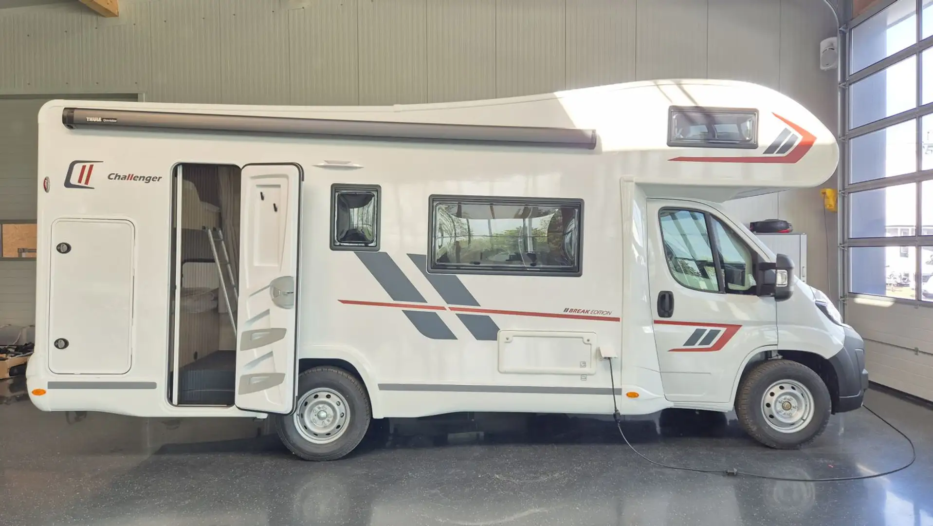 Challenger C256 Break Edition Automatik - 1