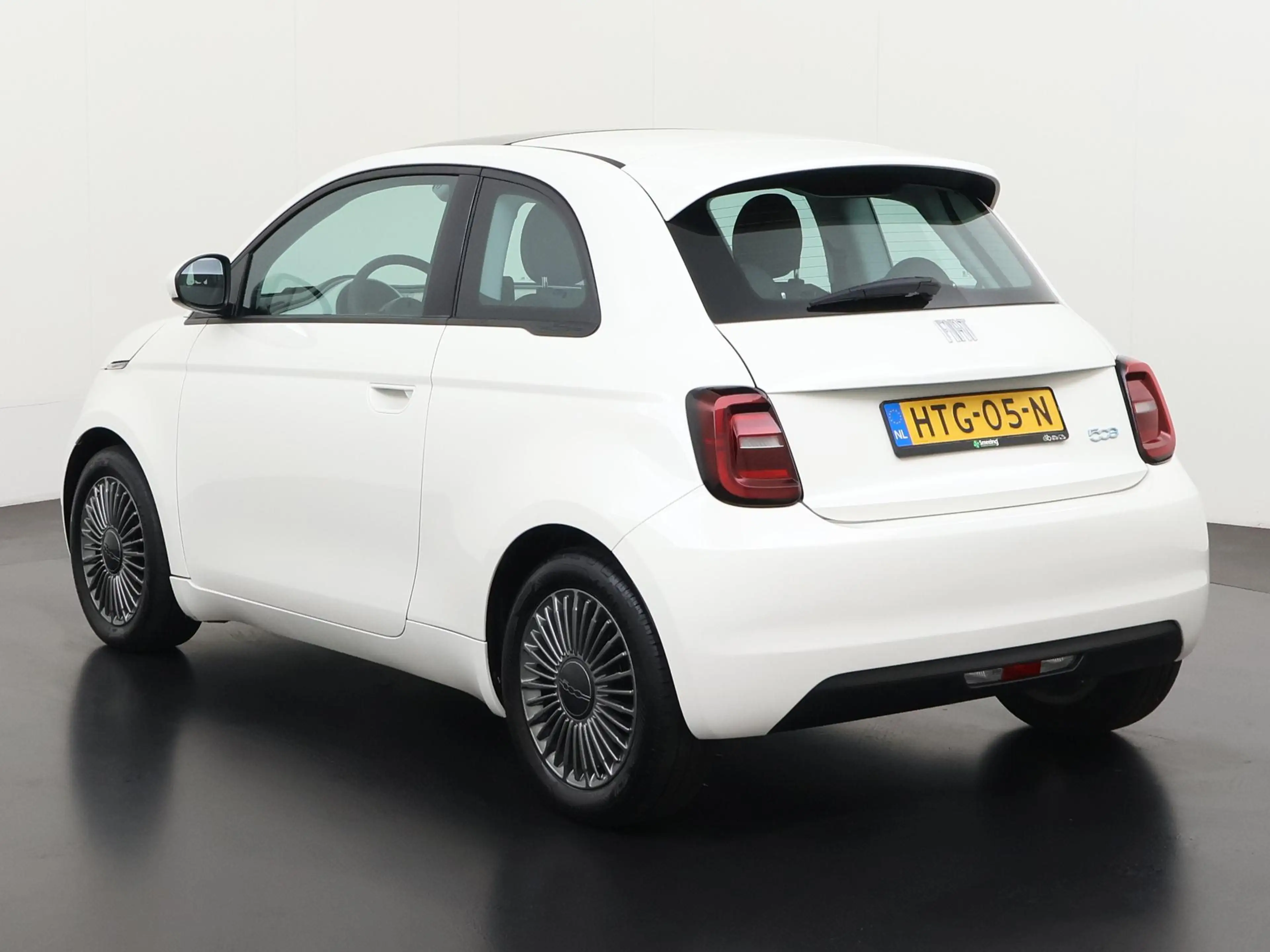 Fiat 500e Icon 42 kWh | SOH 95% | Panoramadak | Digital Cock — photo 7