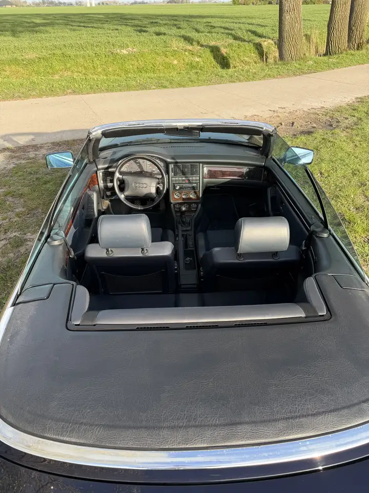Audi Cabriolet 2.6 (E), foto 6