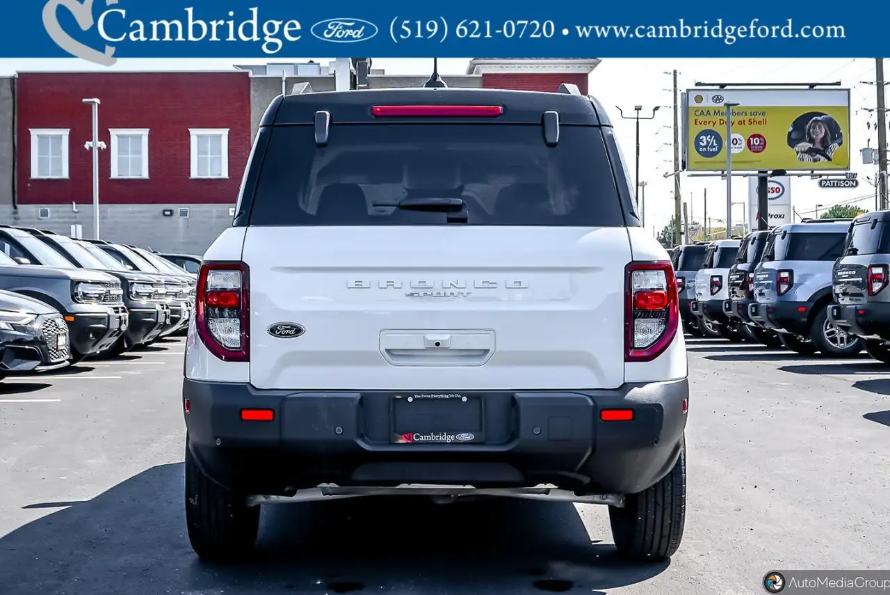 Ford Bronco Sport снимка Ford Bronco Sport