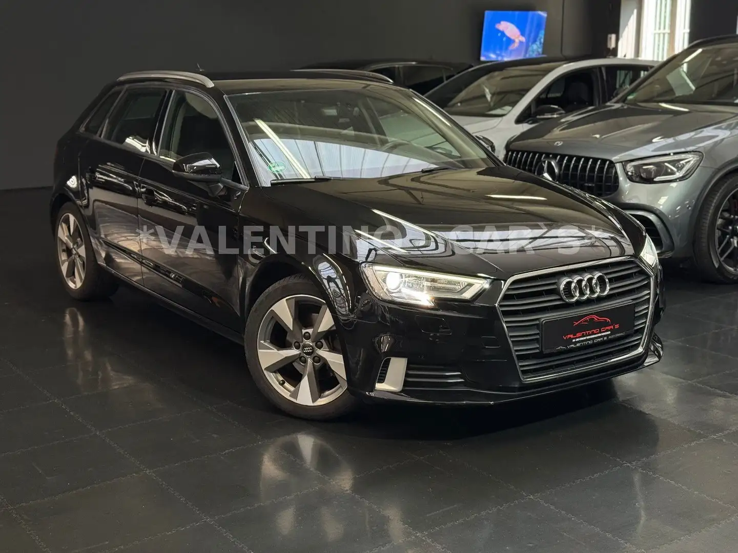Audi A3 Sportback sport Navi/Temp/PDC/Shz/AC/BiXenon Noir - 1