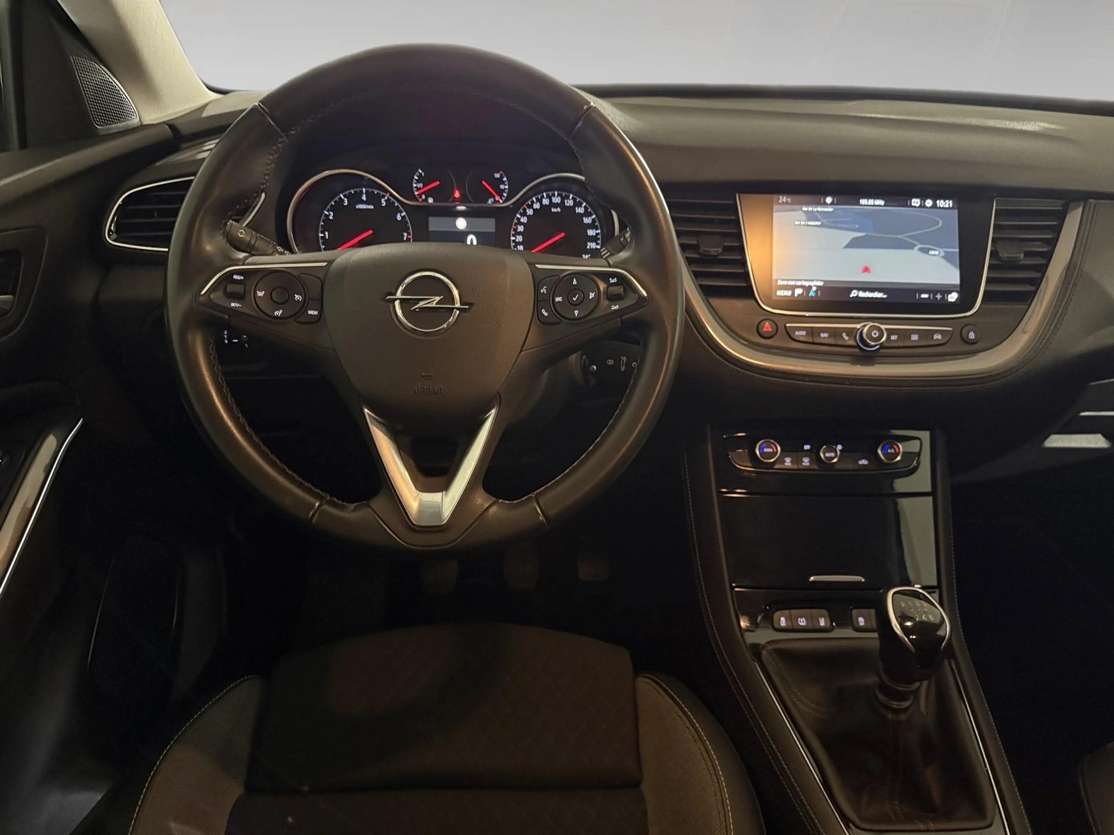 Opel Grandland X 1.5 Turbo ECOTEC D S/S MT6 Edition — photo 6