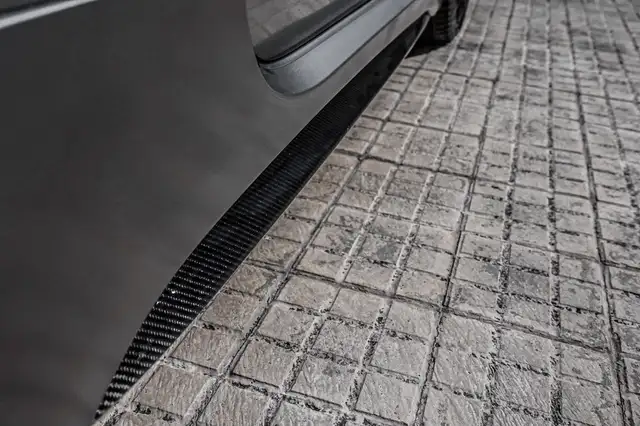 Abarth 695 view 6