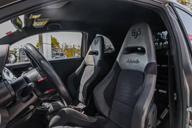 Abarth 695 view 16