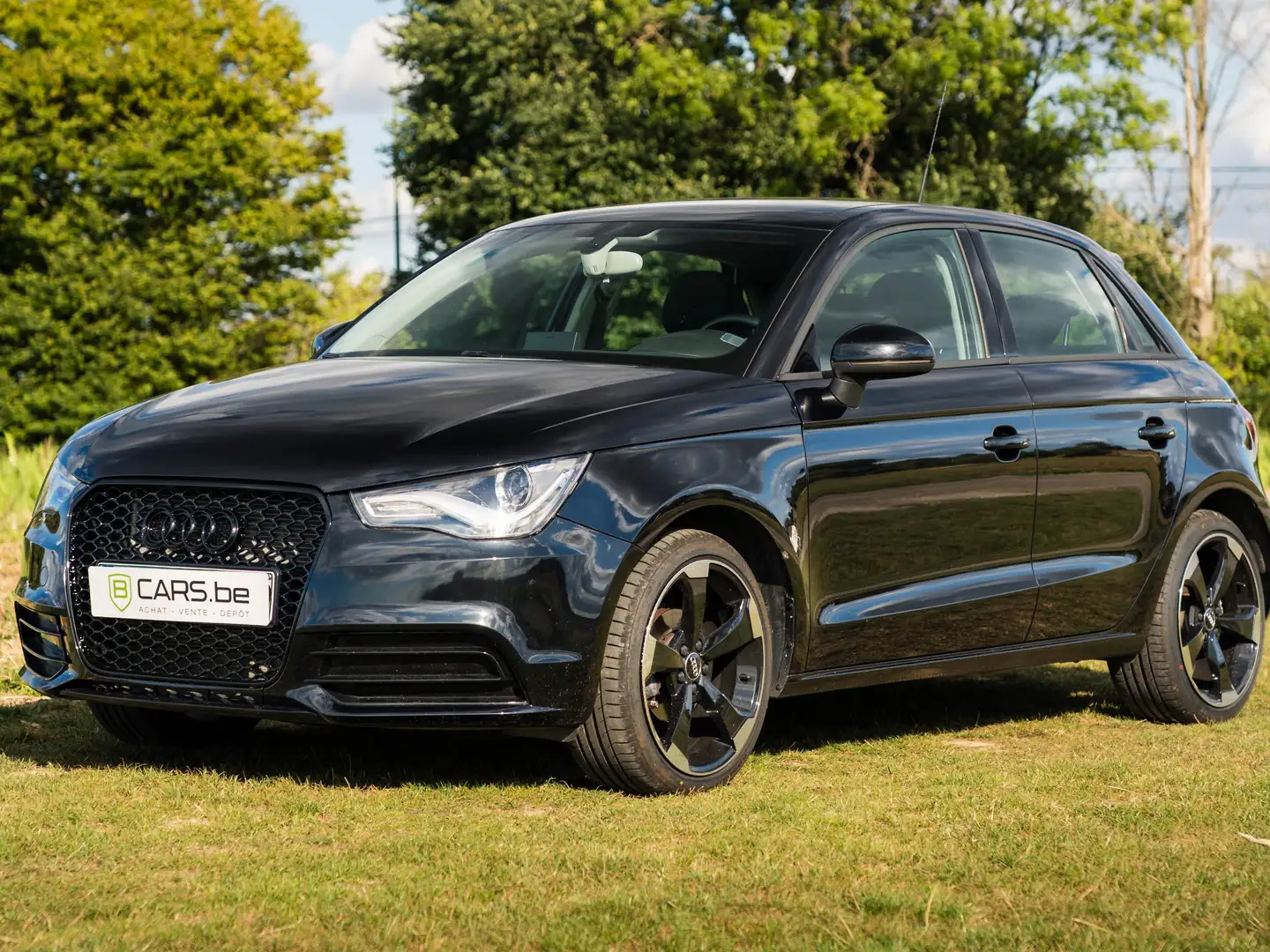 Audi A1 A1 Sportback 1.2 TFSI Ambition Schwarz - 1