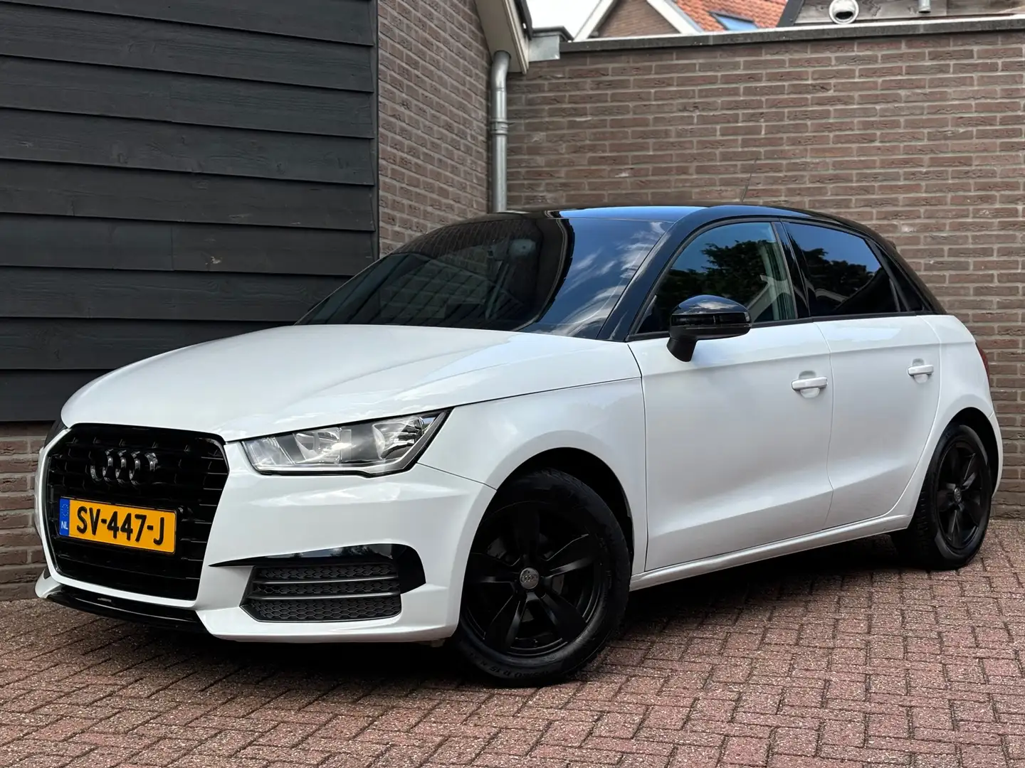 Audi A1 Sportback 1.0 TFSI Pro Line | CarPlay | PDC | Crui Wit - 1