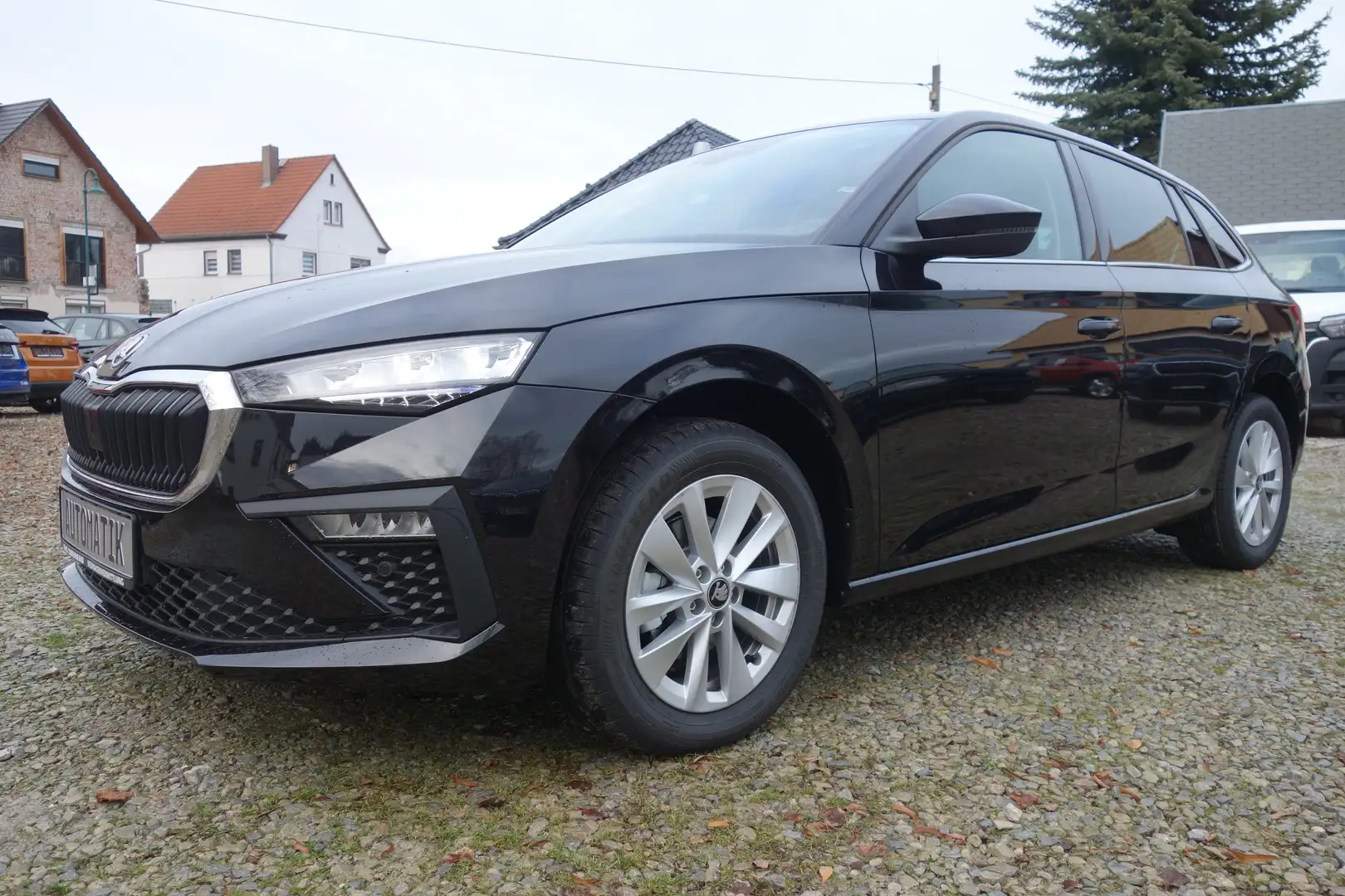 Skoda Scala Top Selection DSG Neu mit Tageszulassung Noir - 2