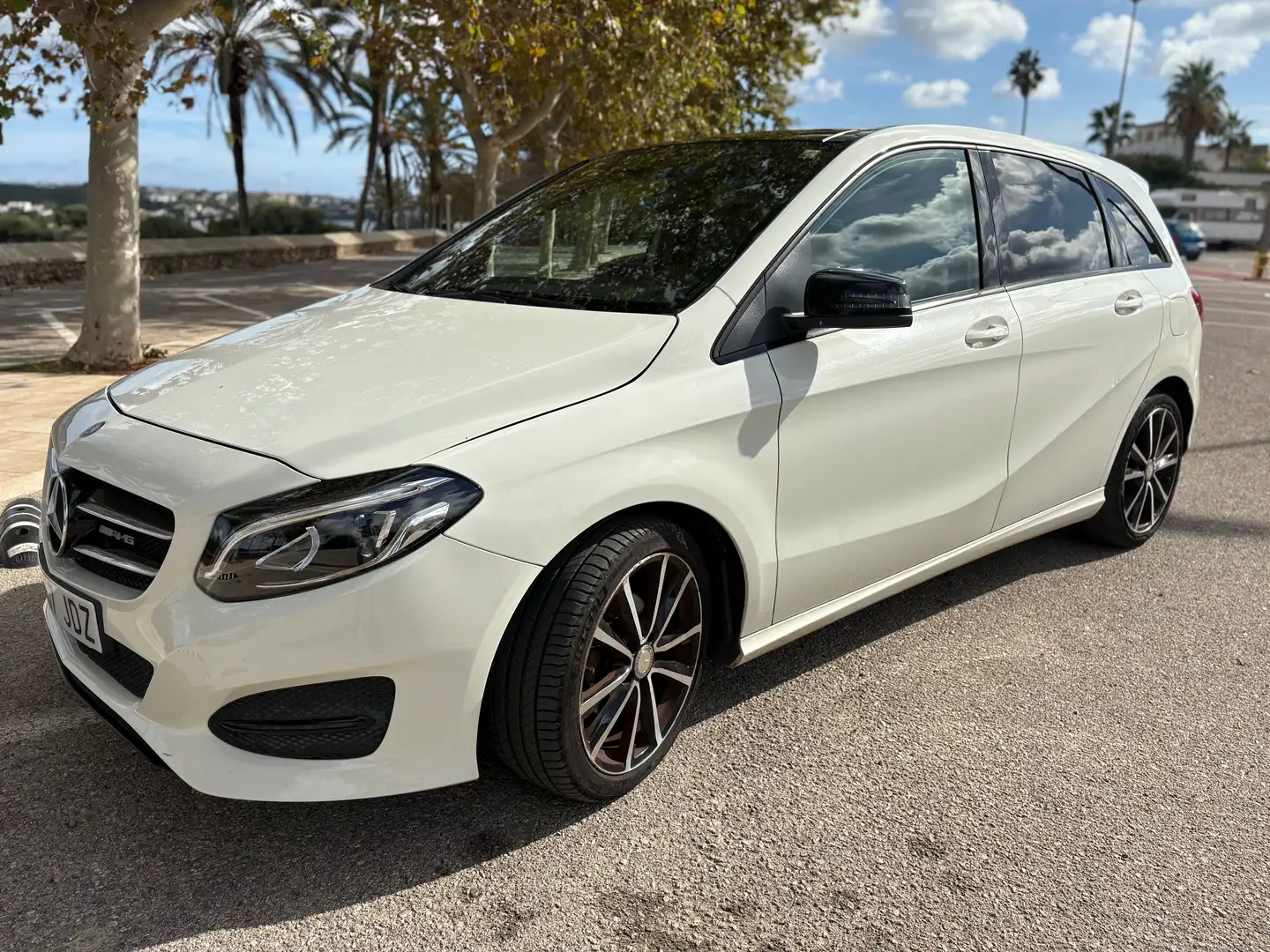 Mercedes-Benz B 180 B 180 CDI 7G-DCT - 1