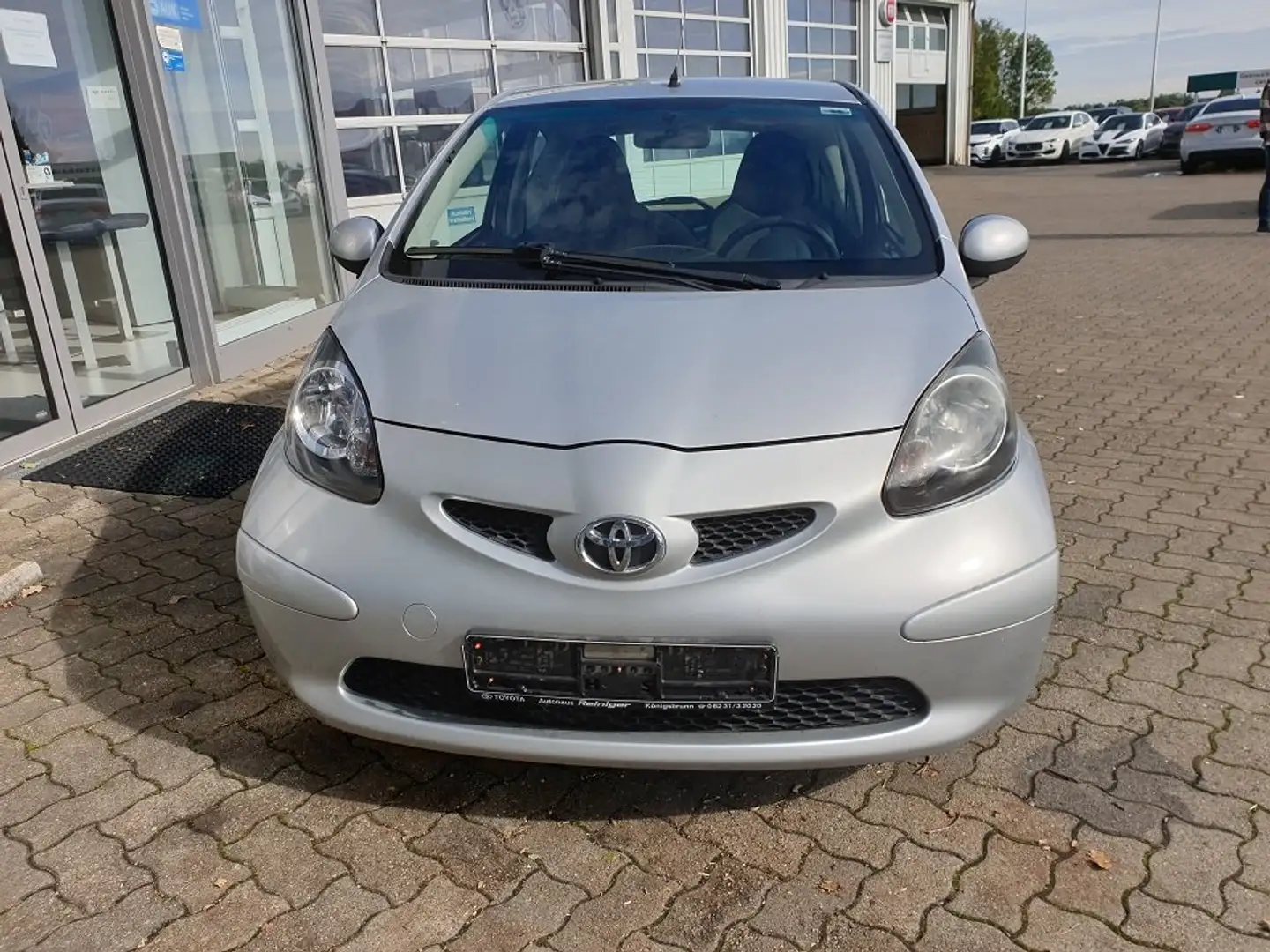 Toyota Aygo Cool Argent - 2
