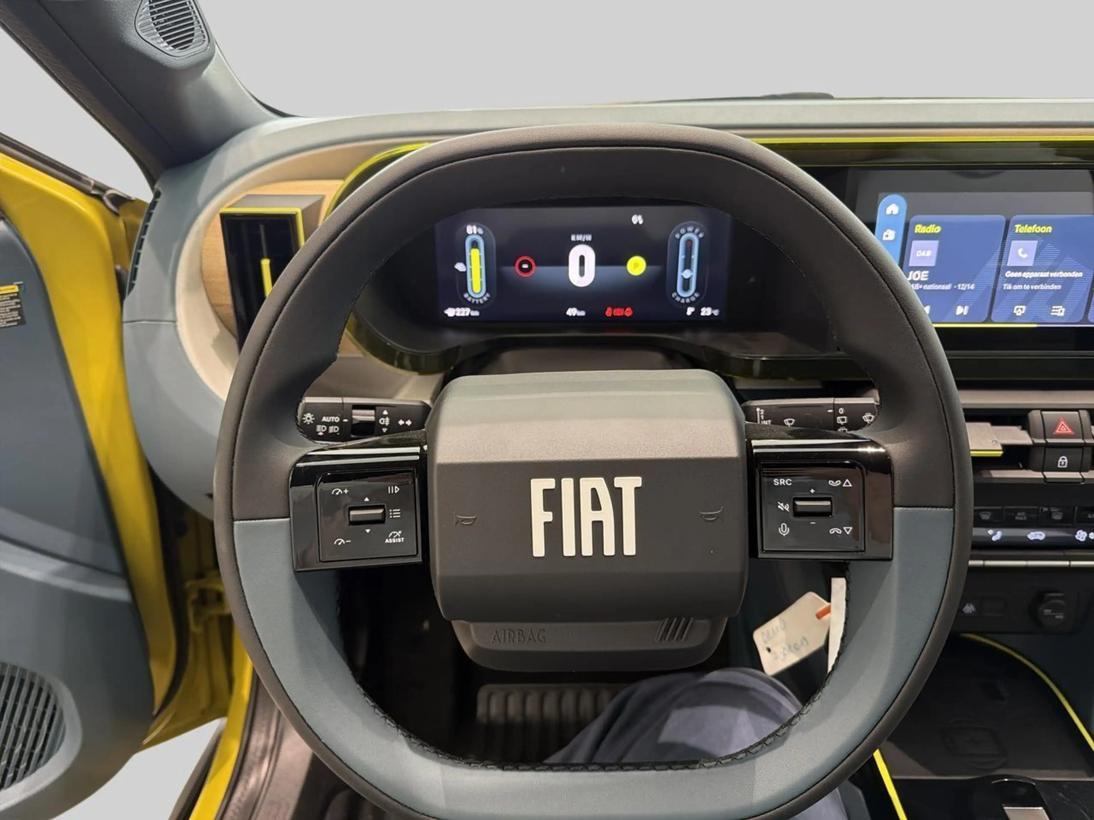 Fiat Grande Panda 1.2 Hybrid 100 DCT La Prima — photo 13