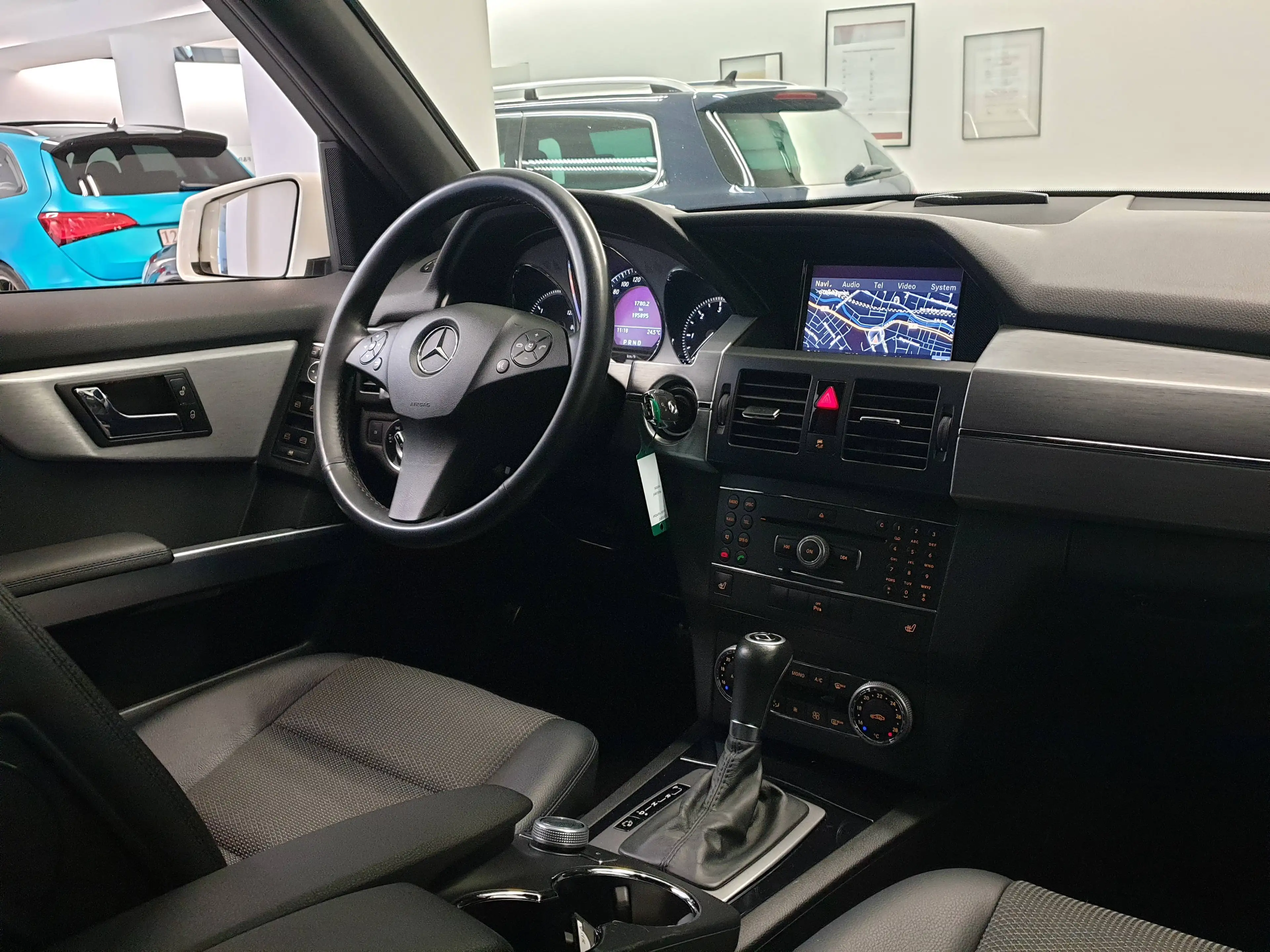 Mercedes-Benz GLK 250 CDI DPF 4Matic 7G-TRONIC Navi AHK ILS Tempomat — photo 8