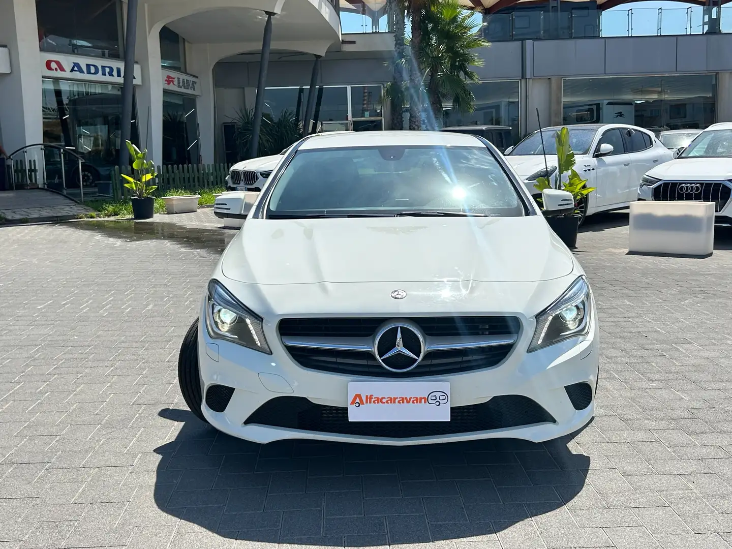 Mercedes-Benz CLA 180 CLA cdi Executive auto Bianco - 2