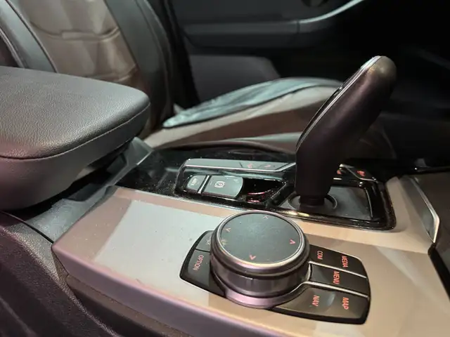 BMW X3 view 14