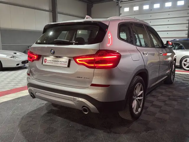 BMW X3 view 7