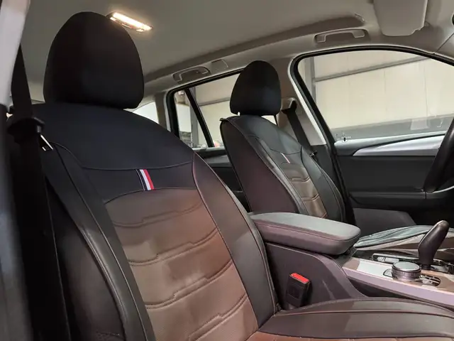 BMW X3 view 12