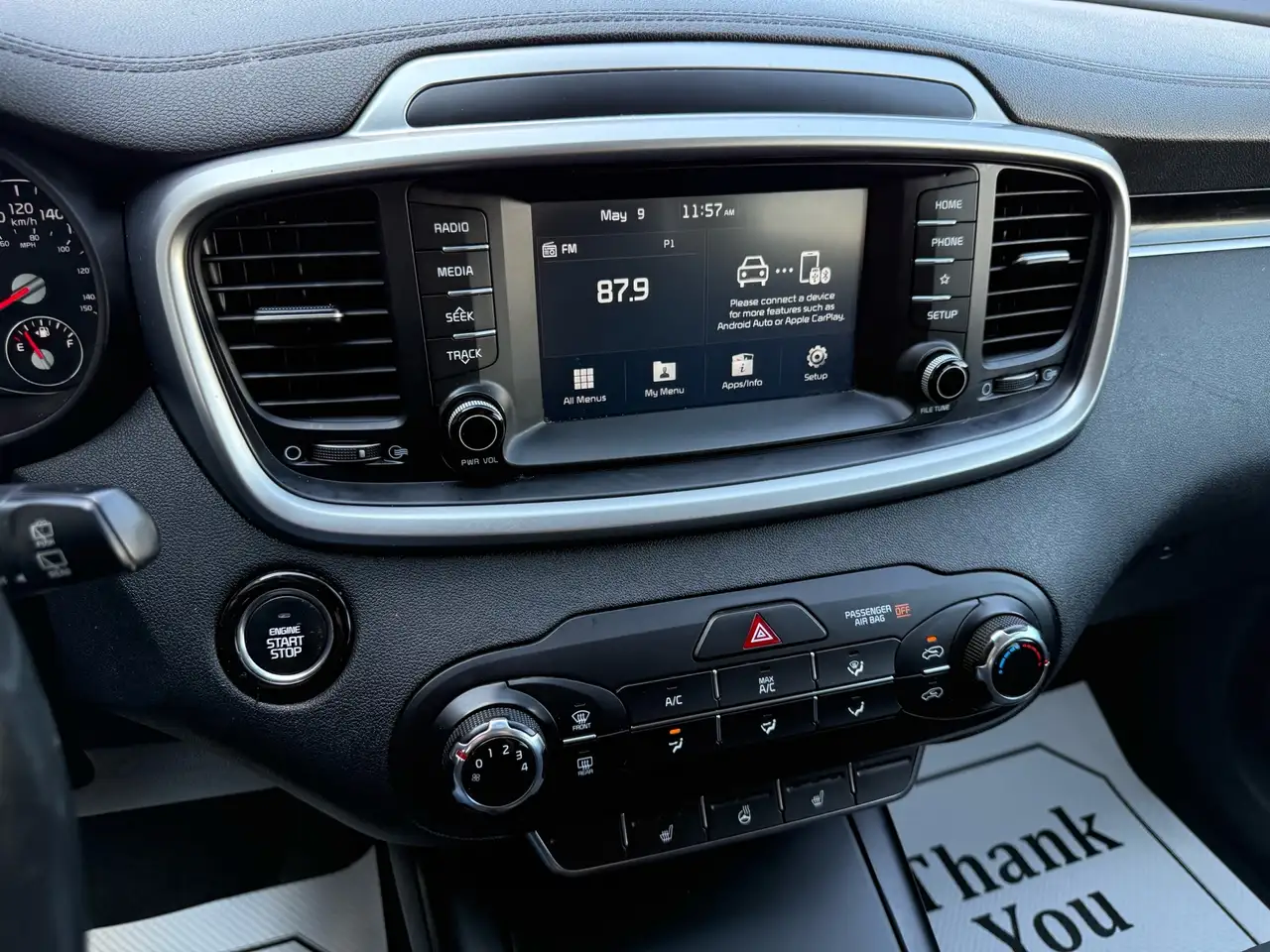 Kia Sorento снимка Kia Sorento