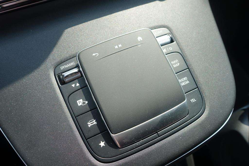 Mercedes-Benz EQV 300