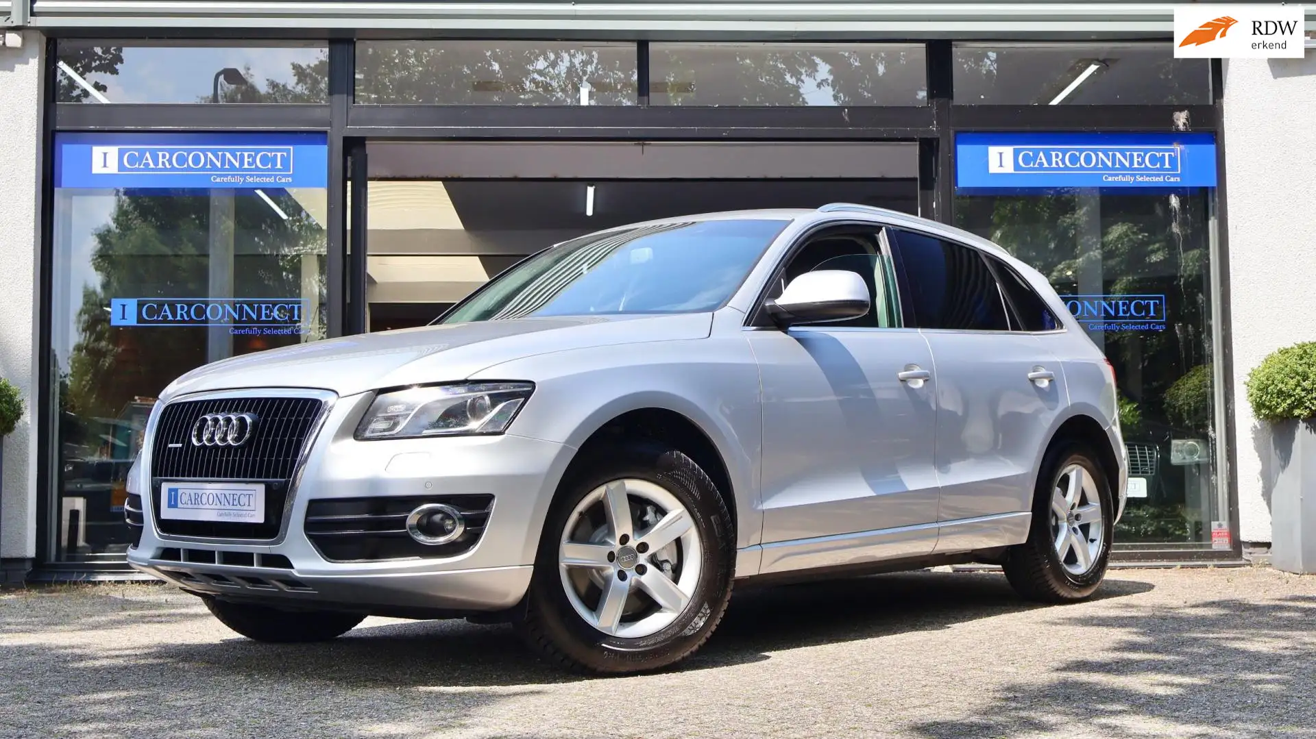 Audi Q5 3.2 FSI quattro Pro Line 269pk|Cruise|Clima|Navi|P Silber - 1