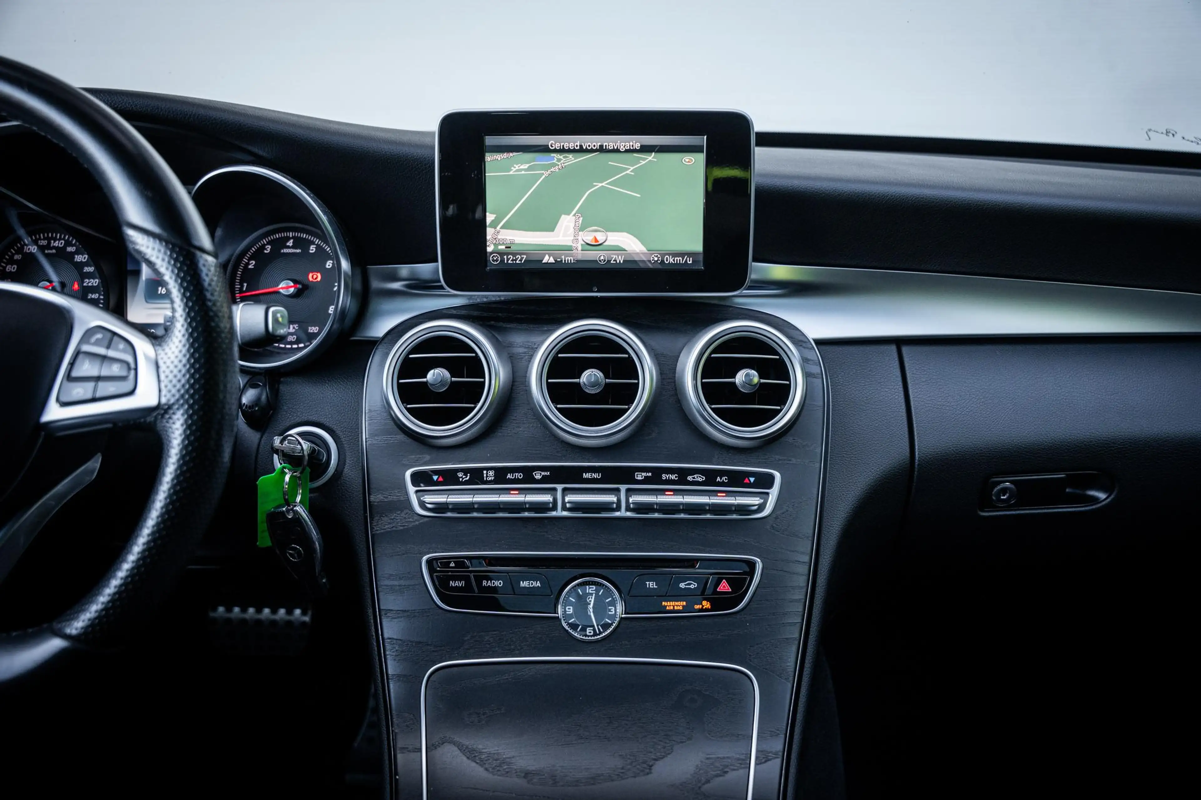 Mercedes-Benz C 180 Estate AMG Night Edition Pano|Burmester|Carplay|Ca — photo 26