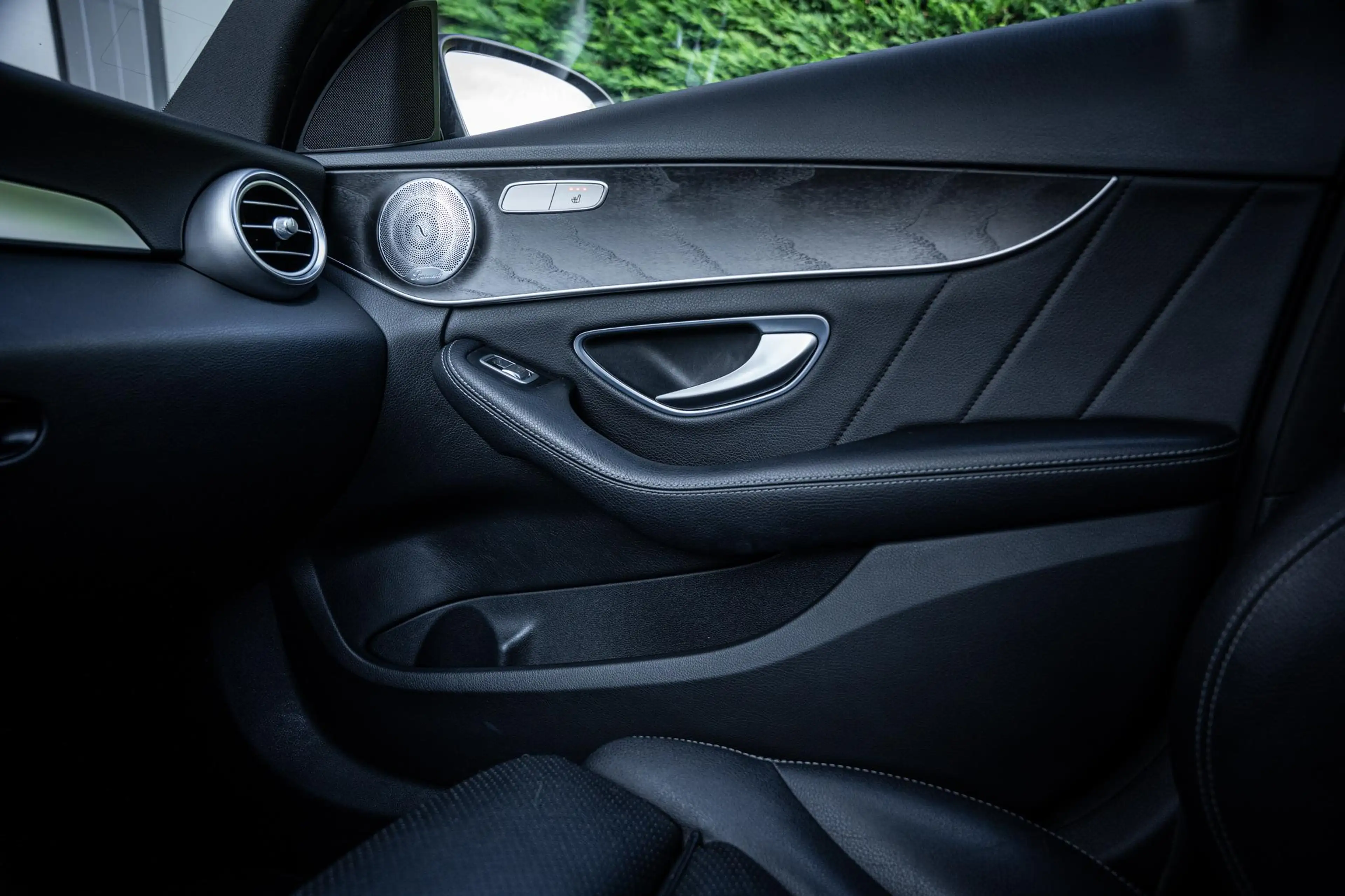 Mercedes-Benz C 180 Estate AMG Night Edition Pano|Burmester|Carplay|Ca — photo 38