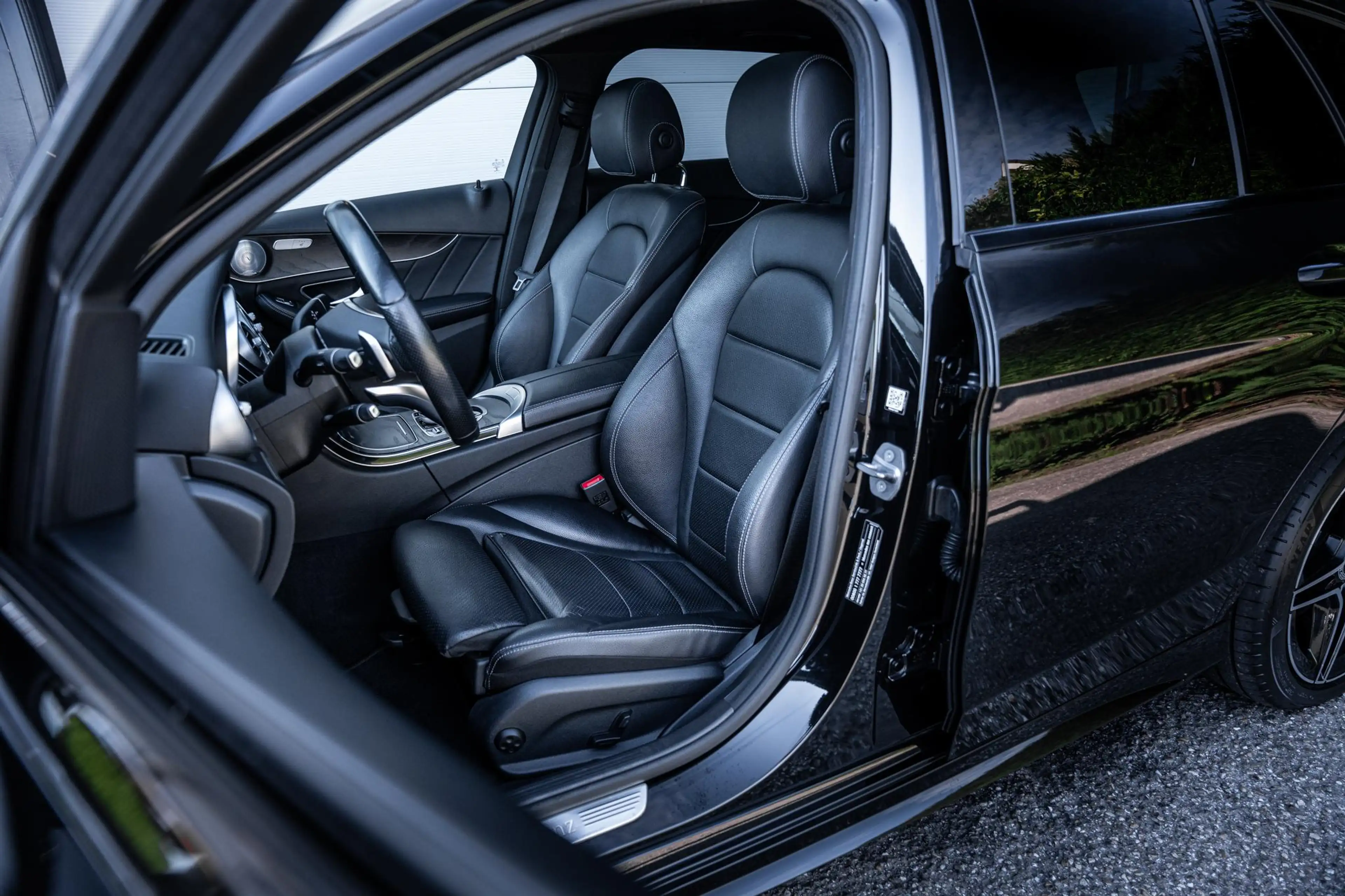 Mercedes-Benz C 180 Estate AMG Night Edition Pano|Burmester|Carplay|Ca — photo 4