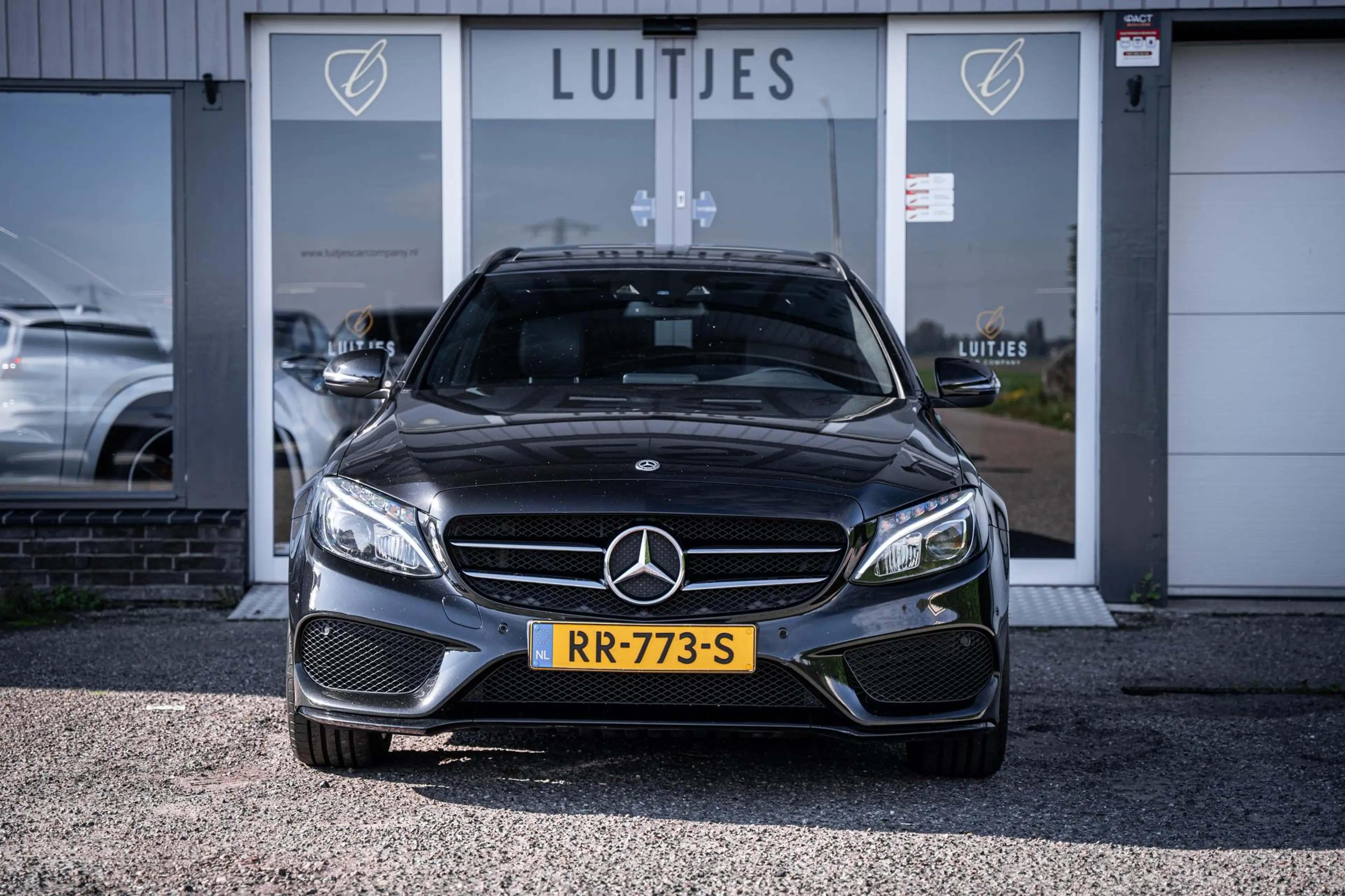 Mercedes-Benz C 180 Estate AMG Night Edition Pano|Burmester|Carplay|Ca — photo 6