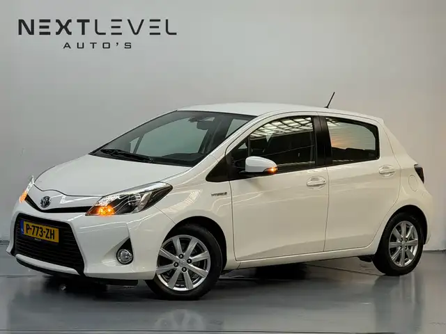 Toyota Yaris 1.5 Full Hybrid Aspiration Camera Nieuwe APK + Beu