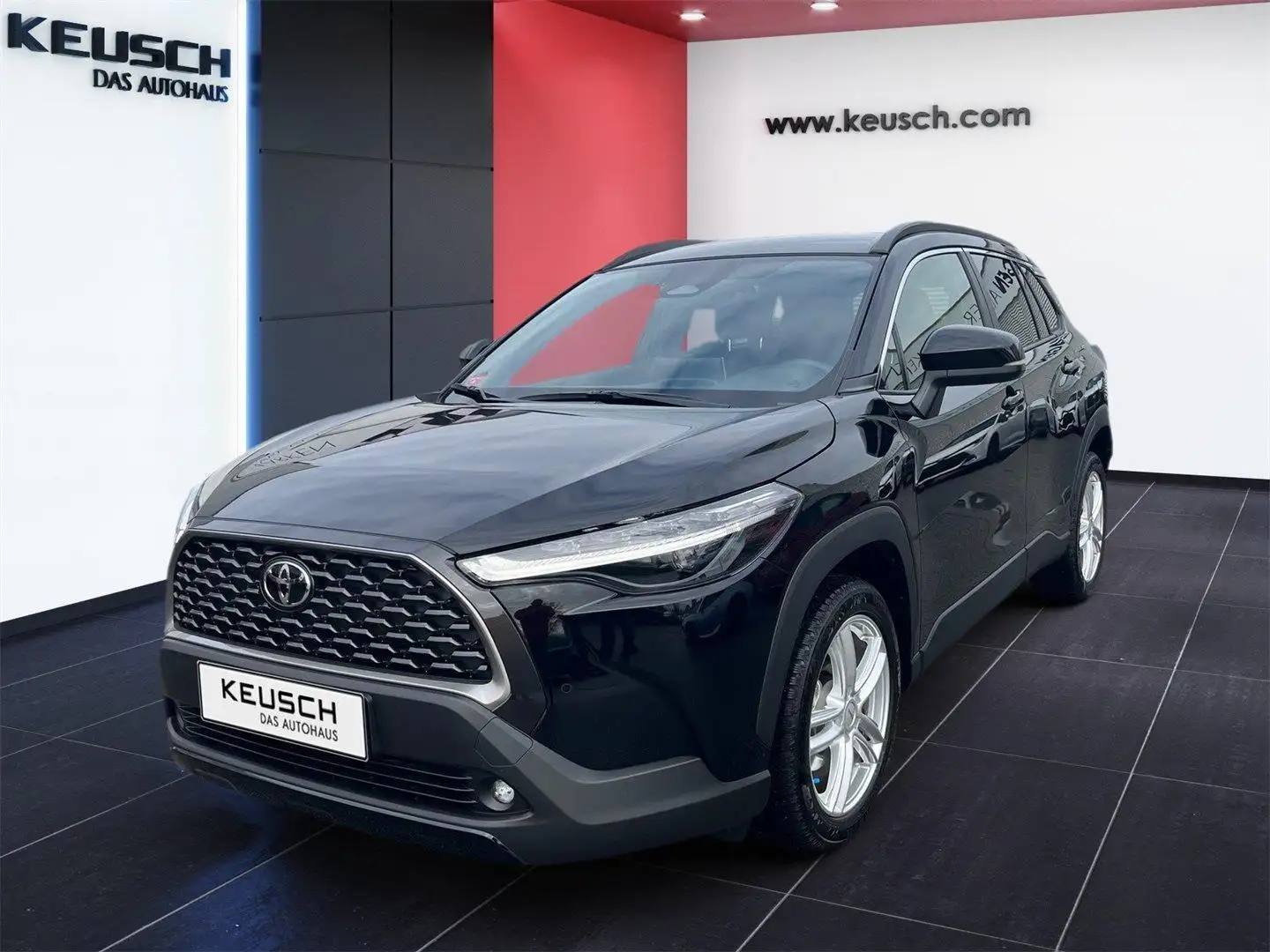 Toyota Corolla Cross 1,8 Hybrid AD 2WD Schwarz - 1