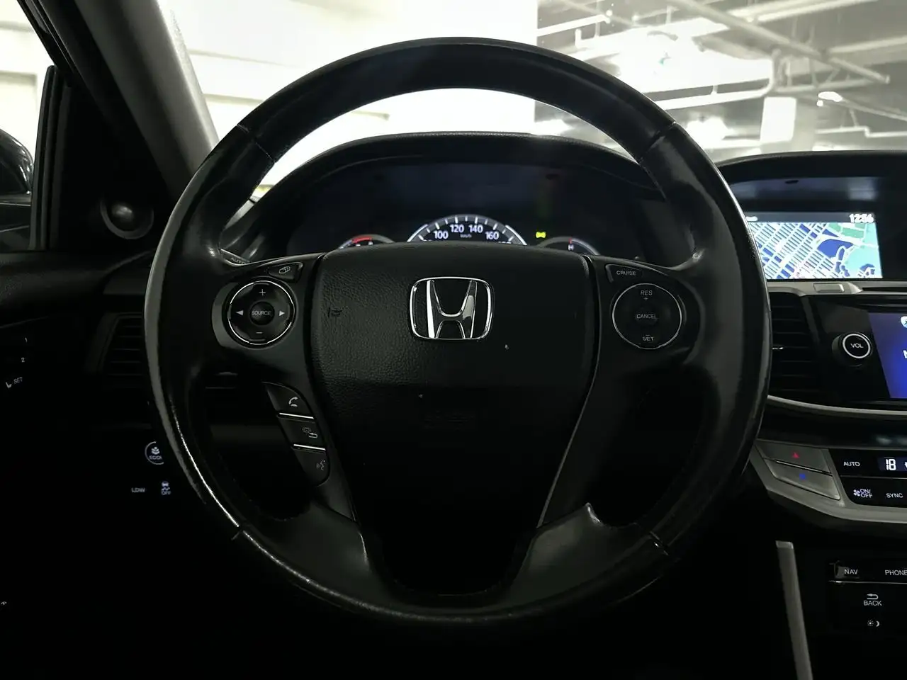 Honda Accord снимка Honda Accord