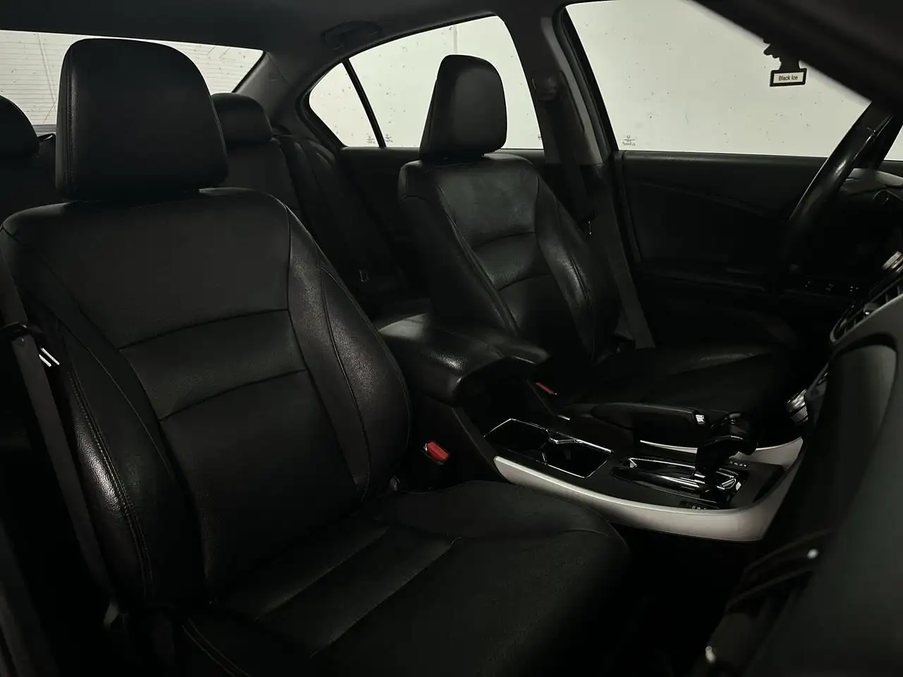 Honda Accord снимка Honda Accord