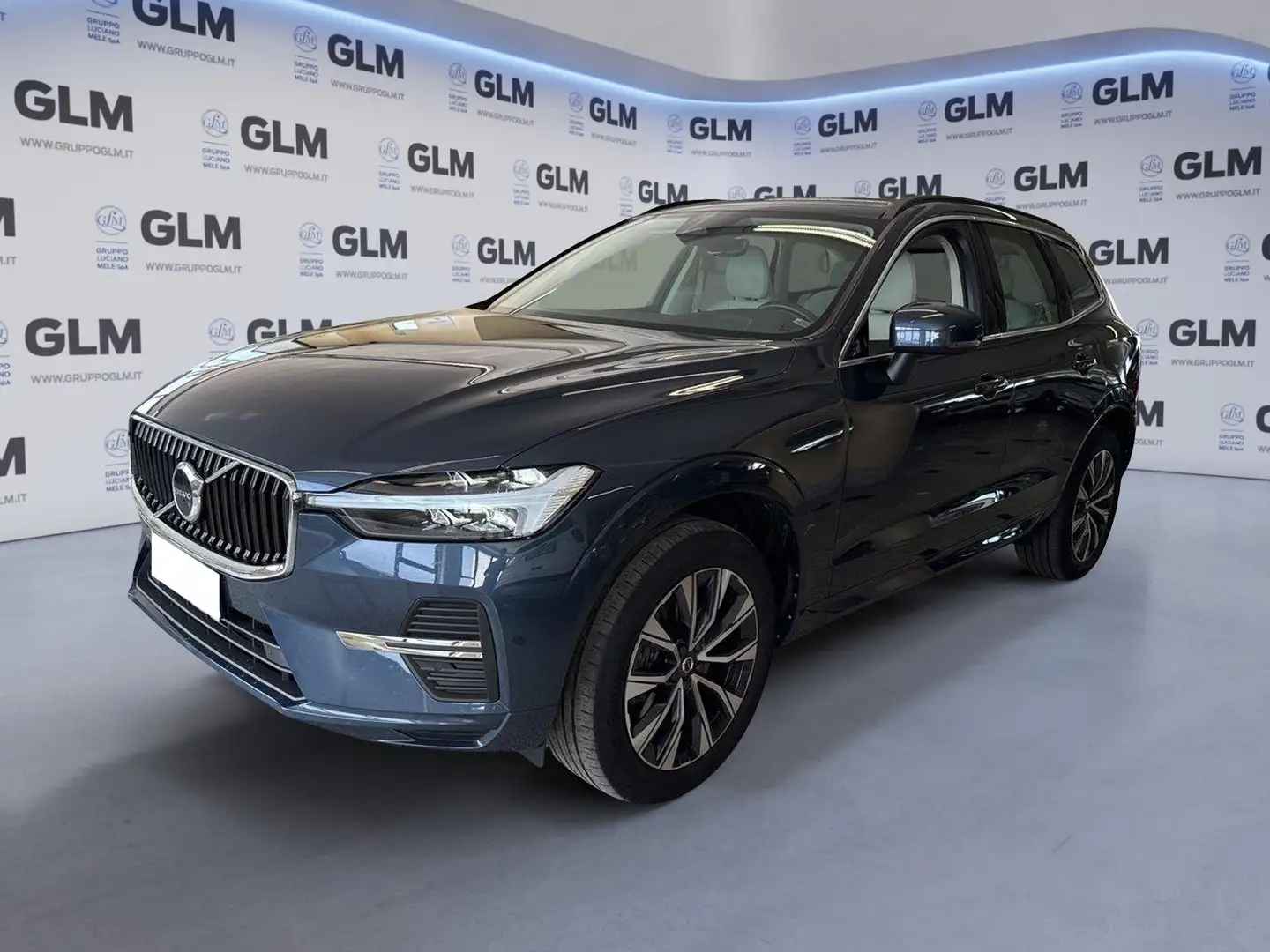 Volvo XC60 B4 automatico Core Blu/Azzurro - 1