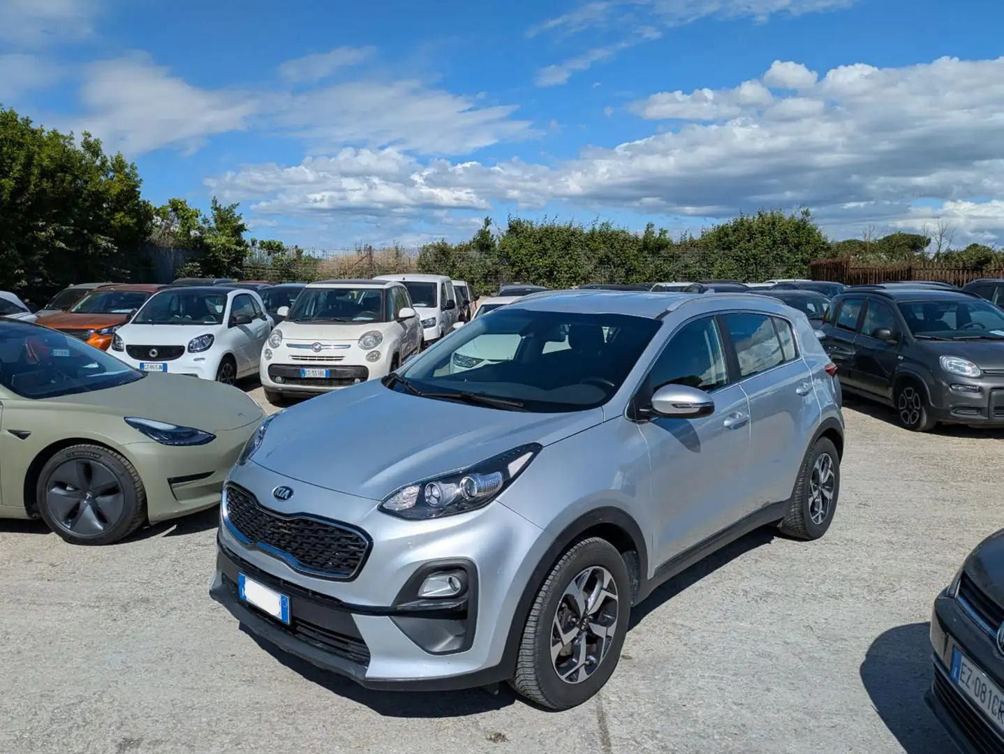 Kia Sportage MHEV 1.6crdi 136cv BUSINESS CLASS DCT 2WD NAVI Grau - 2