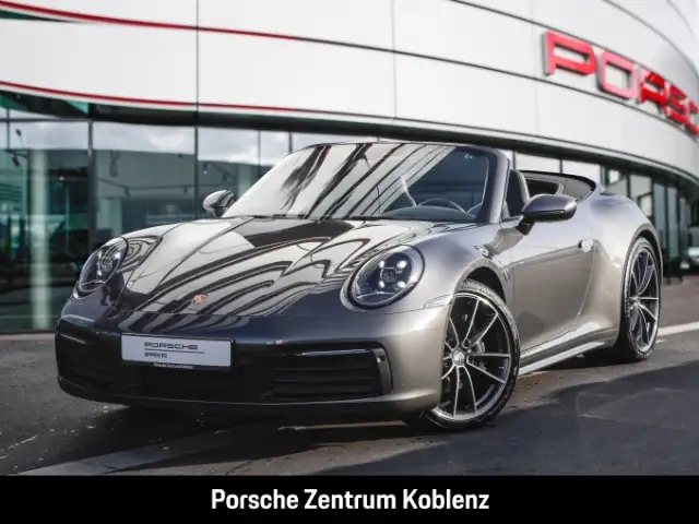 Porsche 992 (911) Carrera Cabriolet